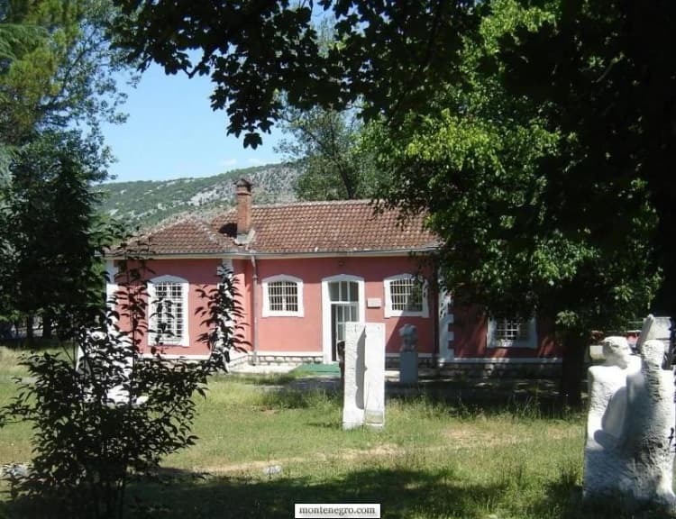 Stone sculptures outside the Danilovgrad Art Colony building