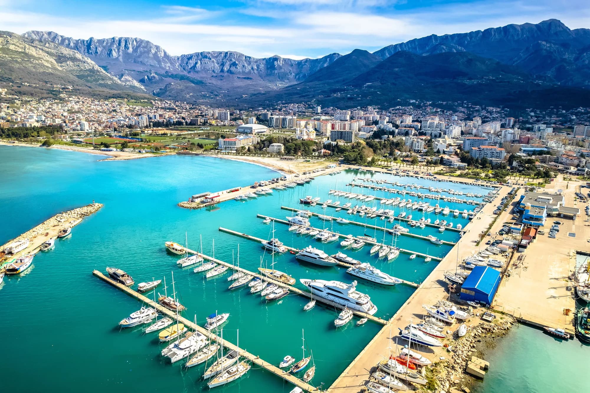 Bar marina