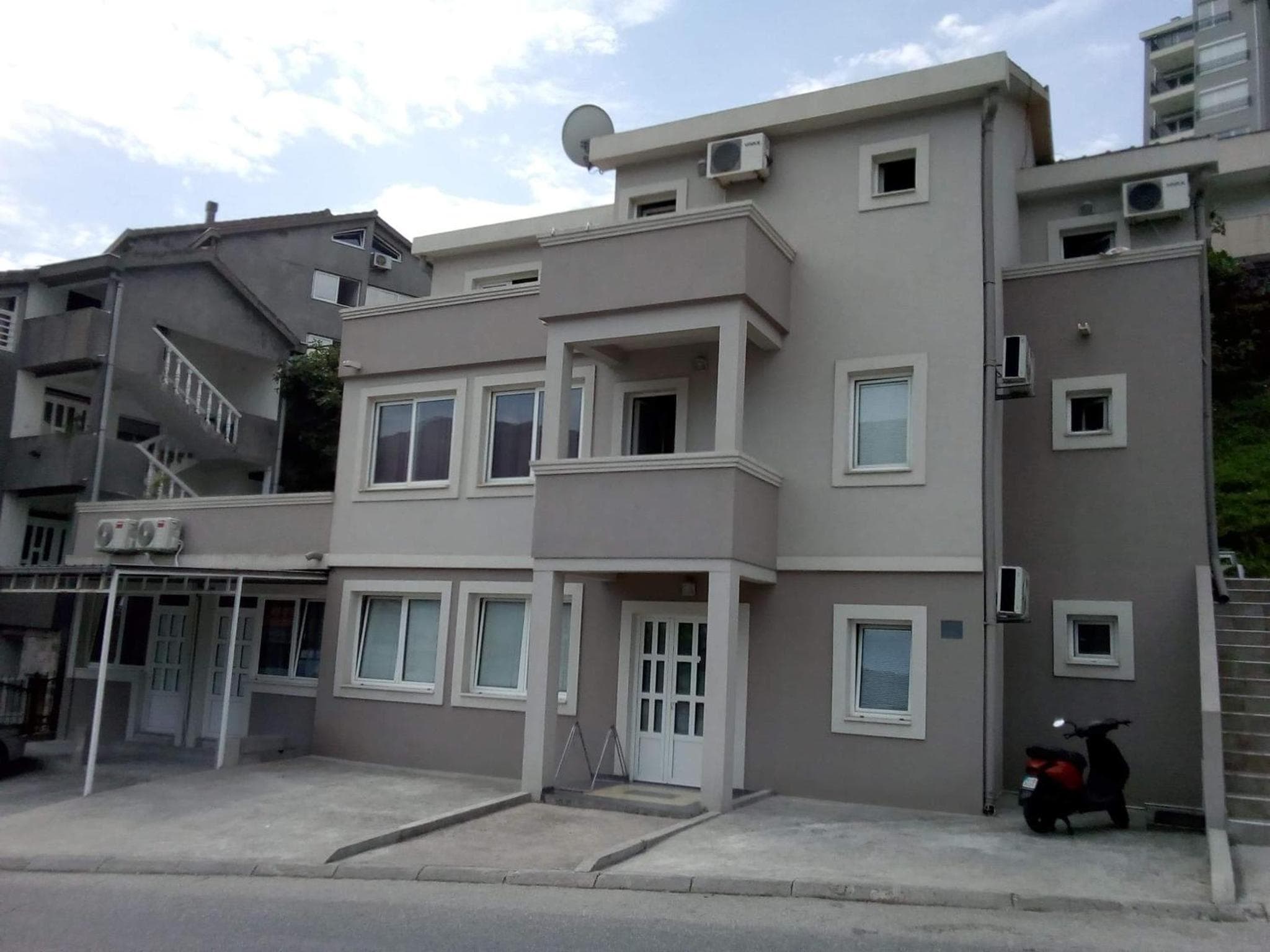 Apartmani Grubor - Budva fotografija 1