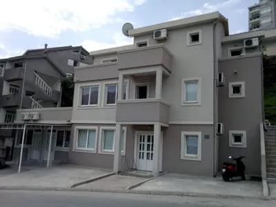Apartmeni Grubor Budva