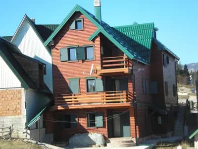 Foto Apartamentos Family - Žabljak 22