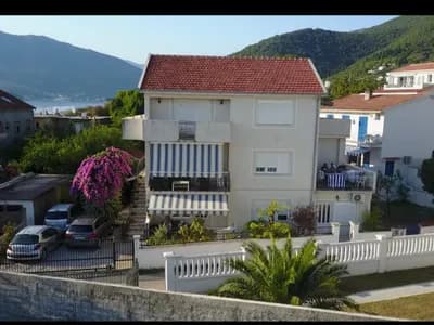 Pean Apartmani - Tivat fotografija 11