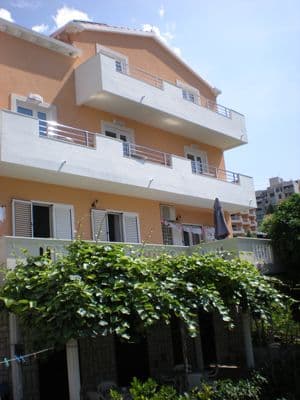 Apartmani_sobe_Bovan_Herceg_Novi_DSCN2030.jpg