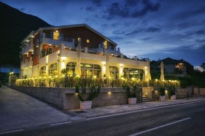 motel_ellena_igalo.JPG