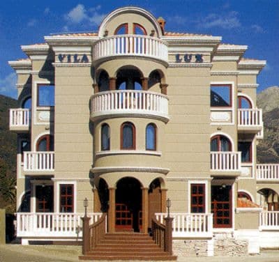 Vila Lux