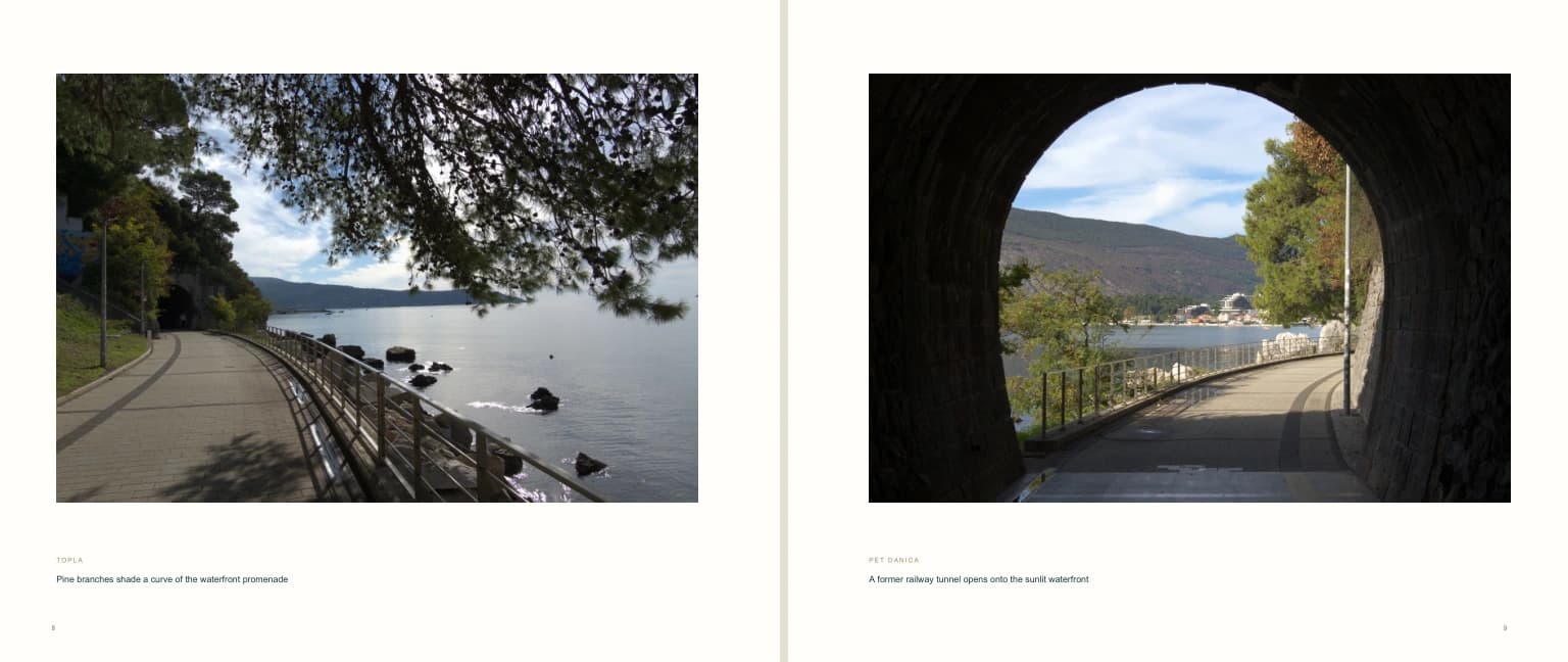 Una doble página del libro combina un paseo a la sombra de los pinos con un túnel de piedra que enmarca la bahía