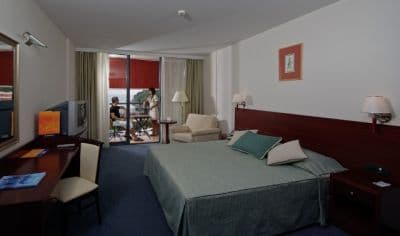 DOUBLE_ROOM0.jpg
