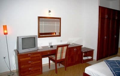 apart3.JPG
