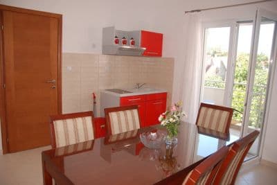 suite_red