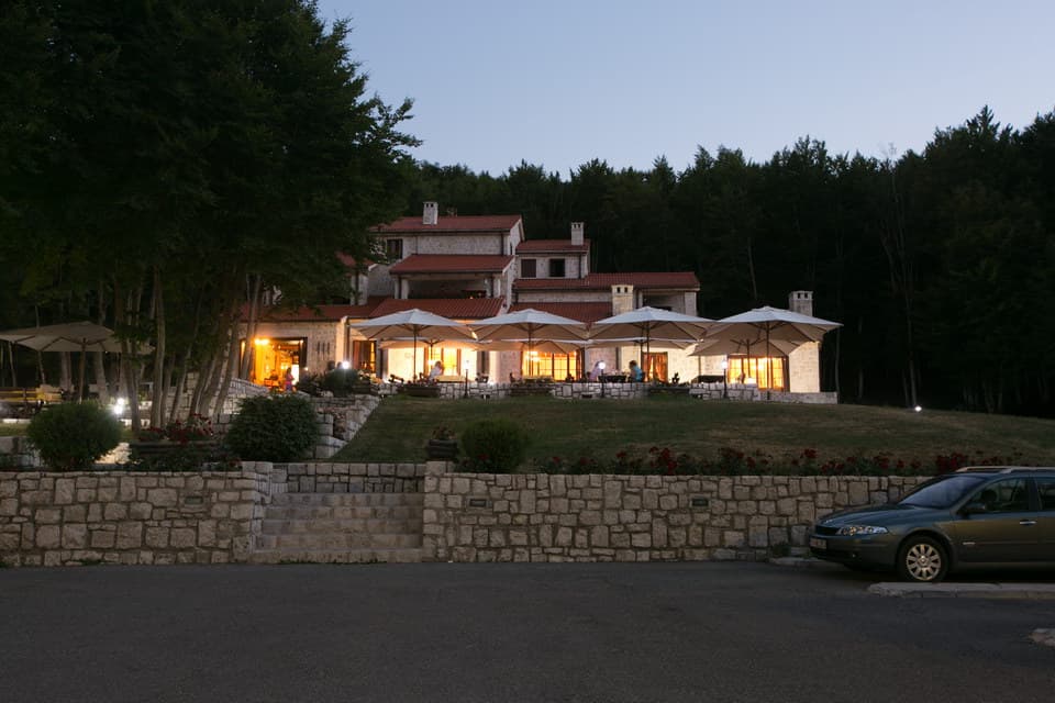 Hotel in Cetinje - Photo 5