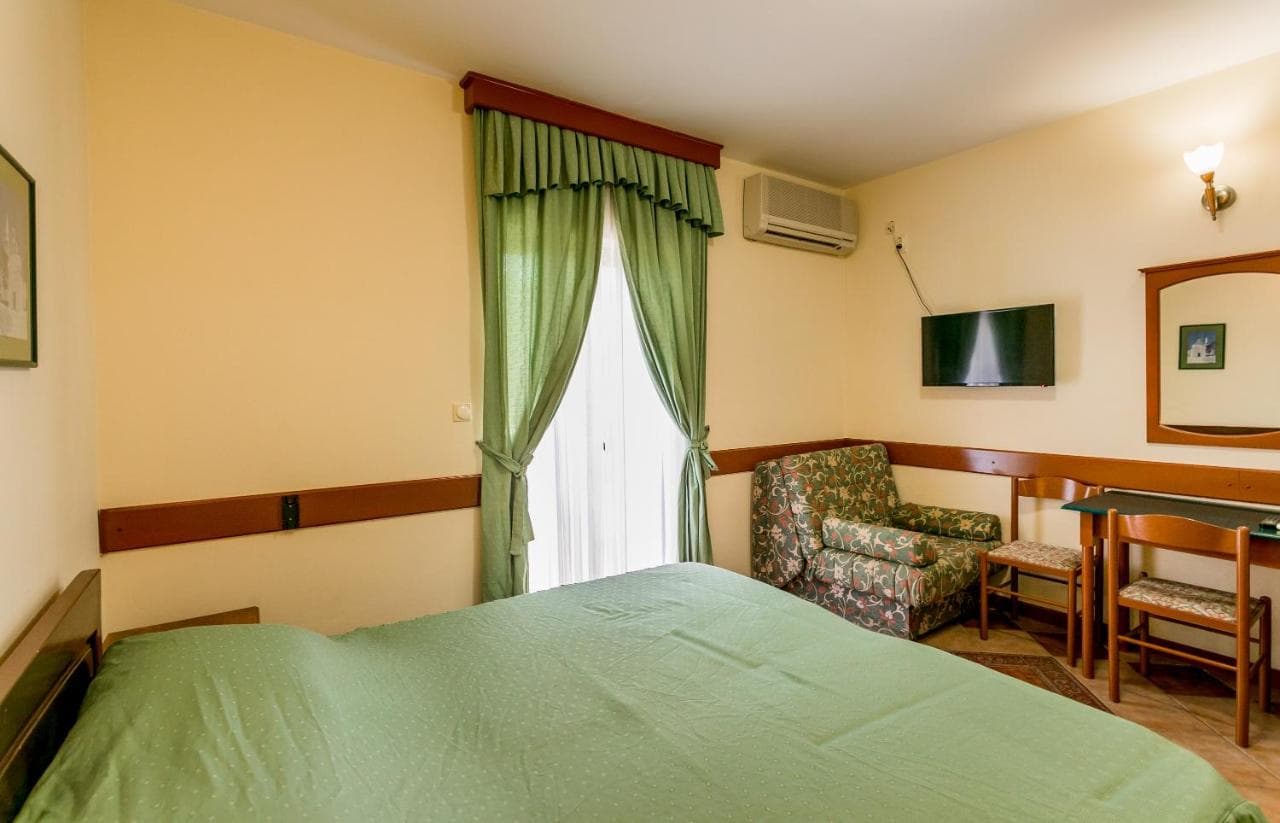 Apartment in Herceg Novi - Photo 23
