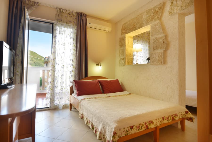 Villa in Budva - Photo 7