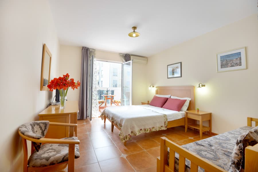 Villa in Budva - Photo 8