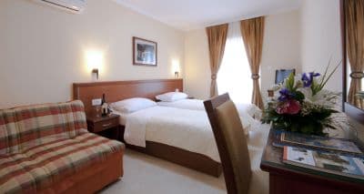 Villa_ANTIVARI_crop036.JPG