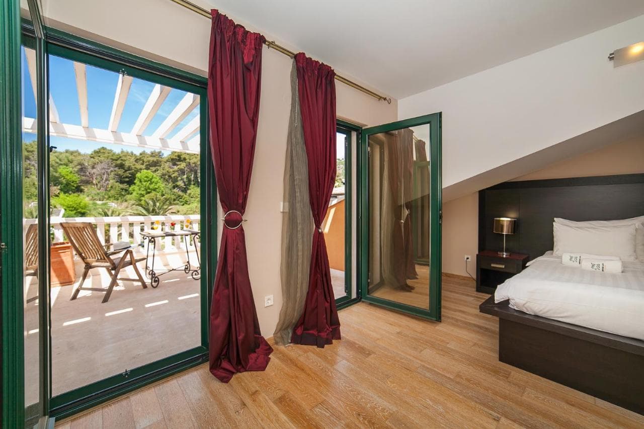 Hotel in Igalo - Photo 21