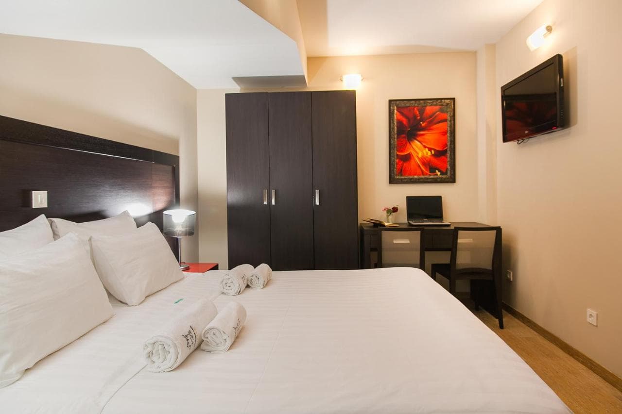 Hotel in Igalo - Photo 20