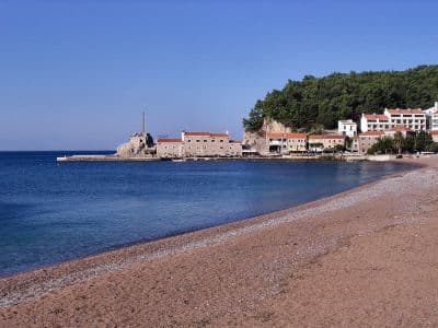 Petrovac 2.jpg