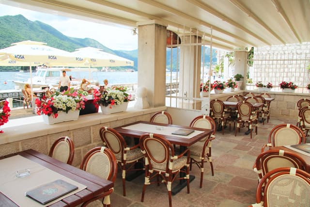 Hotel in Perast - Photo 11