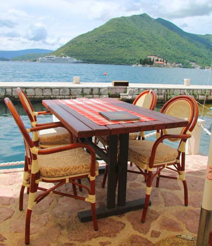 Hotel in Perast - Photo 9
