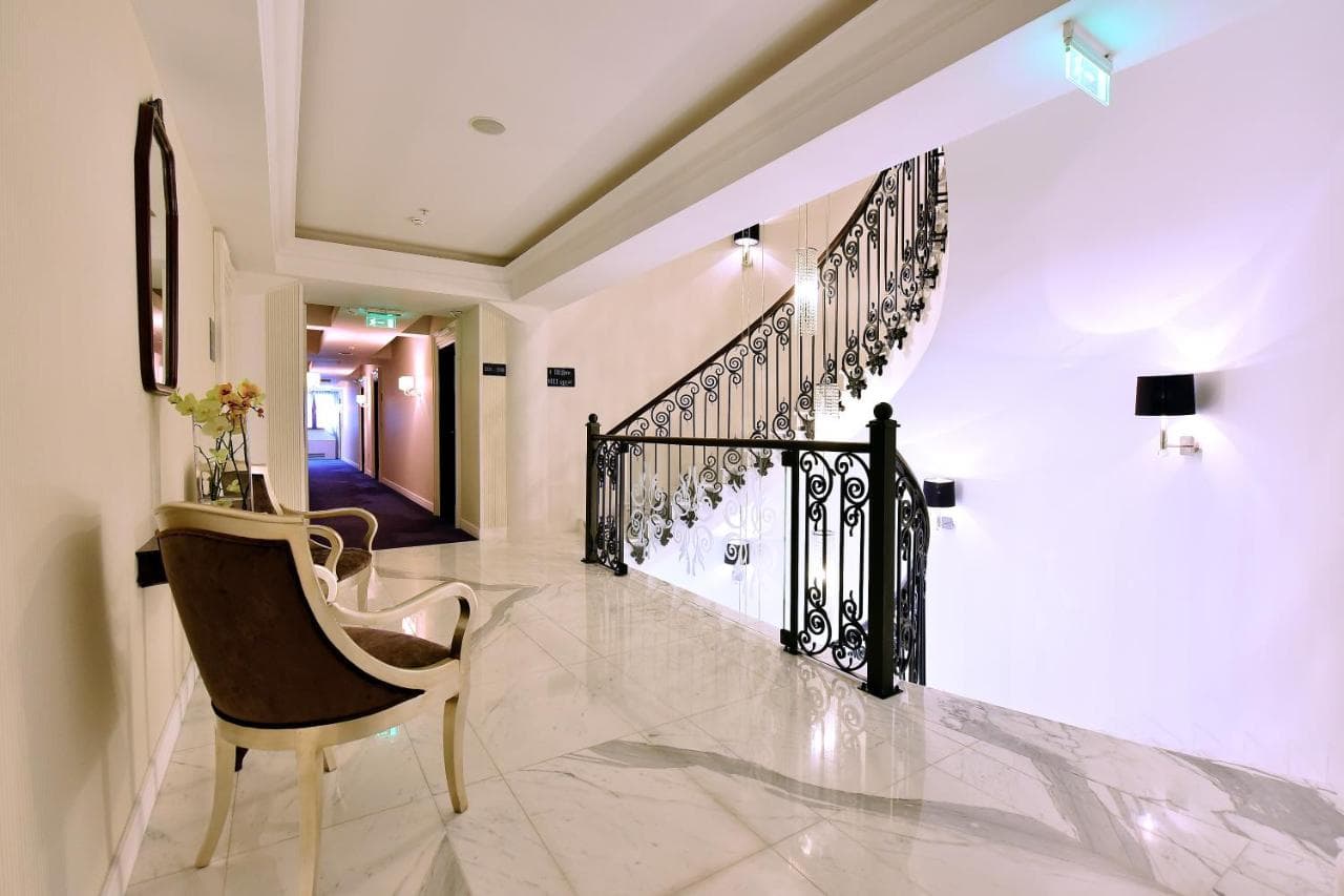 Hotel in Podgorica - Photo 7