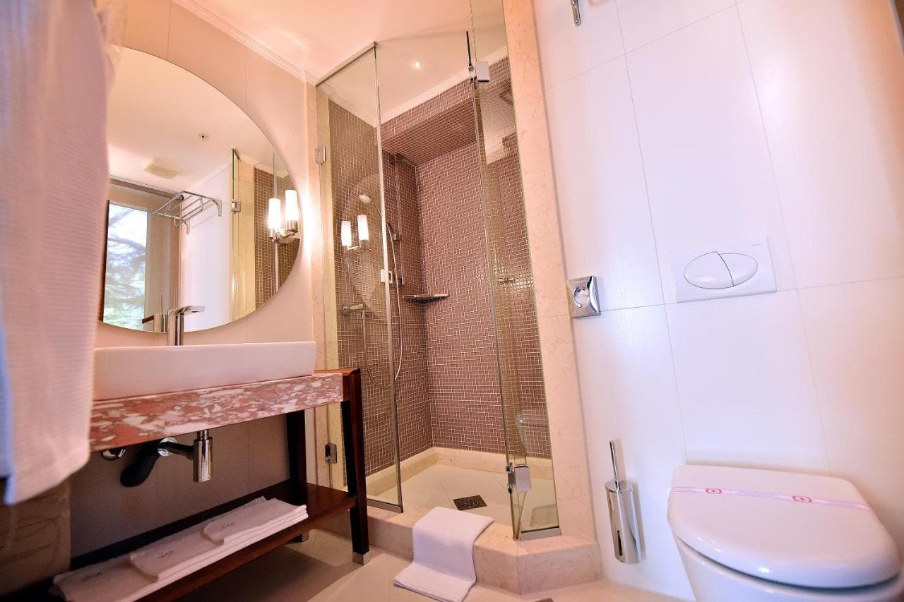Hotel in Podgorica - Photo 10