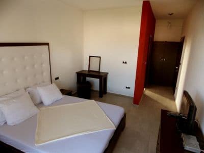 residence_bedroom5.jpg