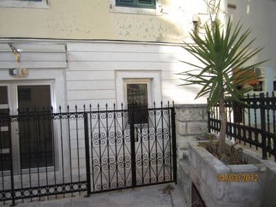 garden_door.jpg