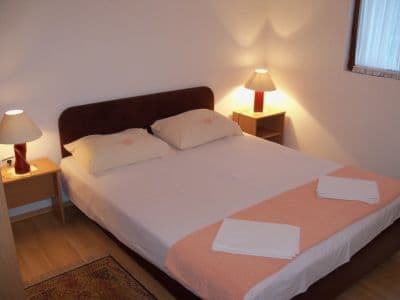 Room1.jpg