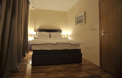 Hotel 012.jpg
