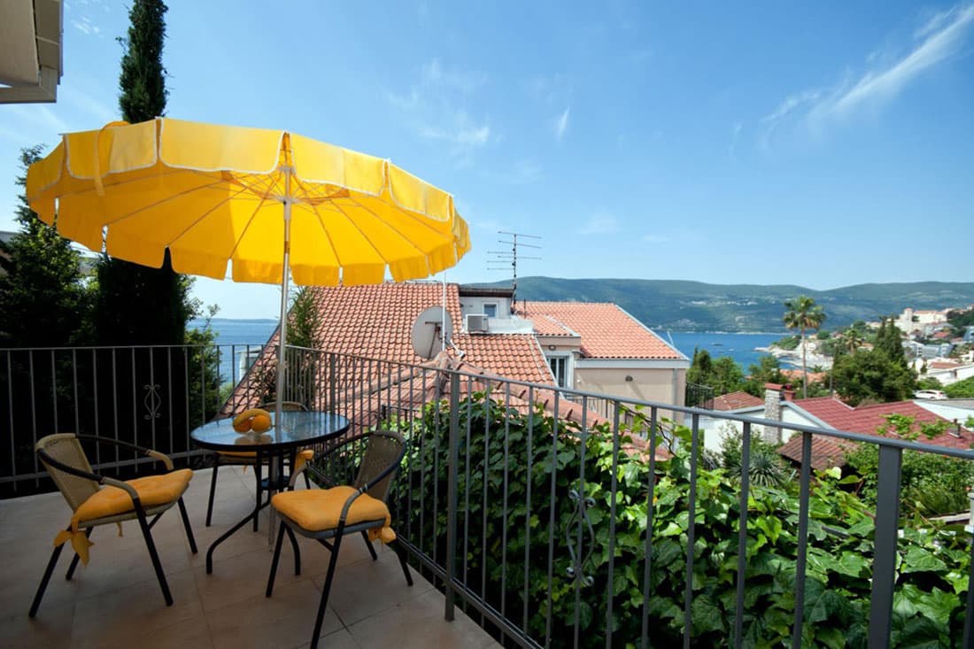 Villa in Herceg Novi - Photo 17