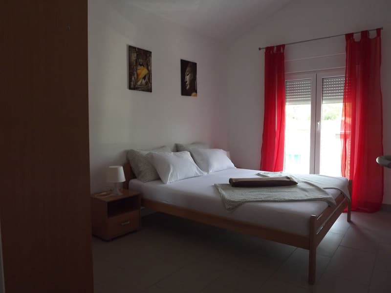 Apartment in Igalo - Photo 8