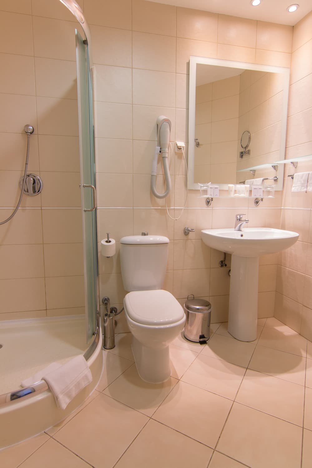 Hotel in Budva - Photo 14