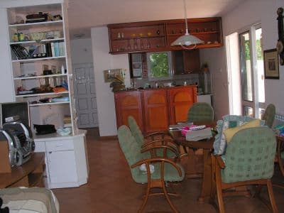 010.jpg