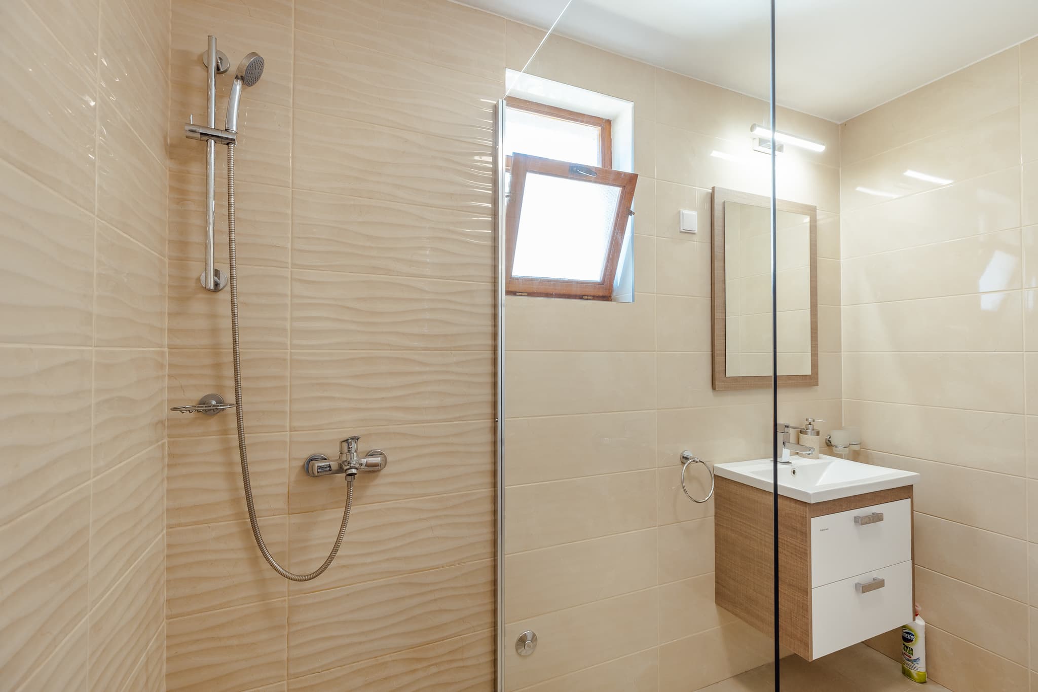Apartment in Igalo - Photo 15