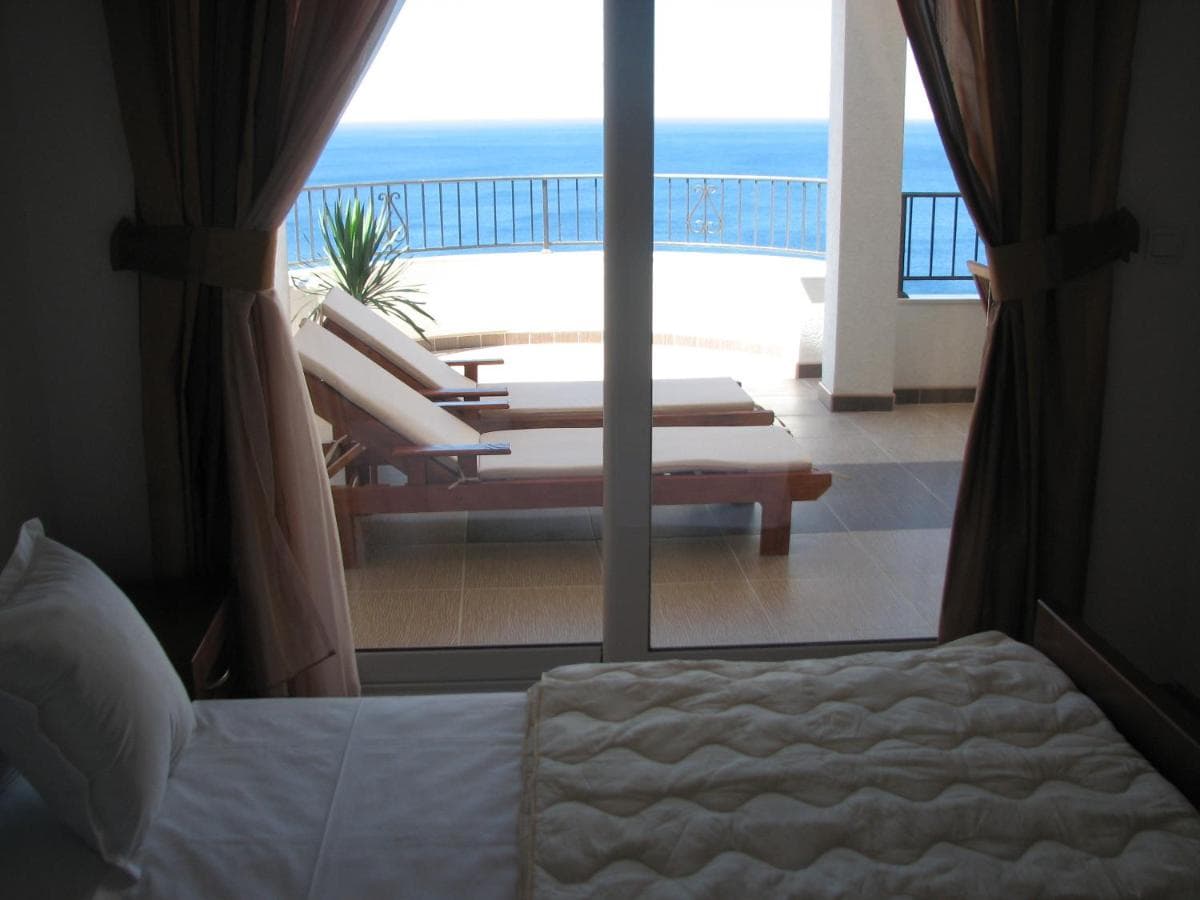 Apartment in Sveti Stefan - Photo 13