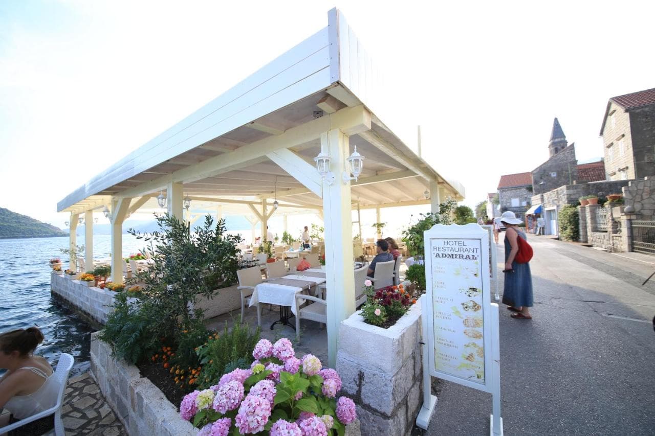 Hotel in Perast - Photo 6
