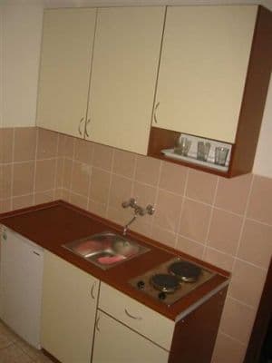 small_kitchen