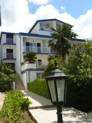 Villa Djurooo.jpg