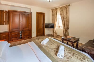 junior_apartment1_hotel_conte_perast.jpg