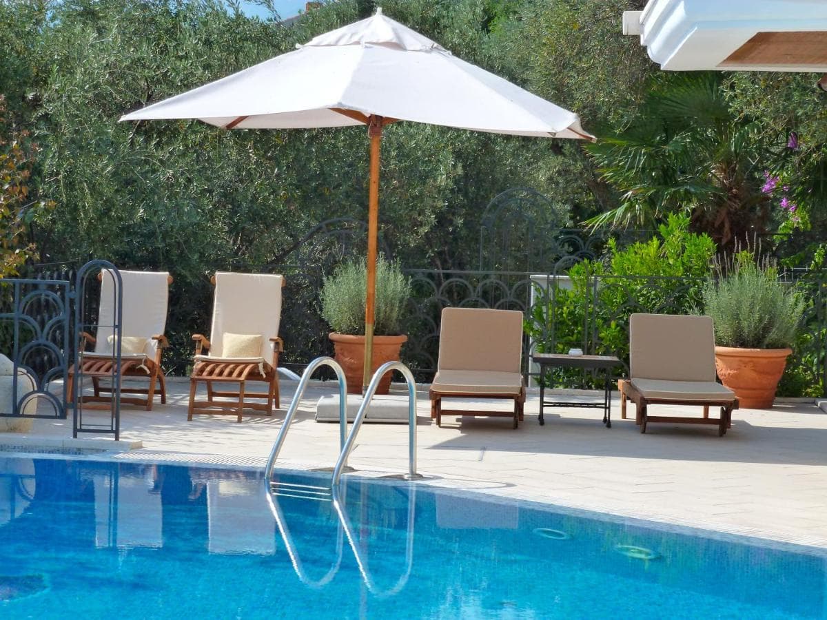 Villa in Sveti Stefan - Photo 12