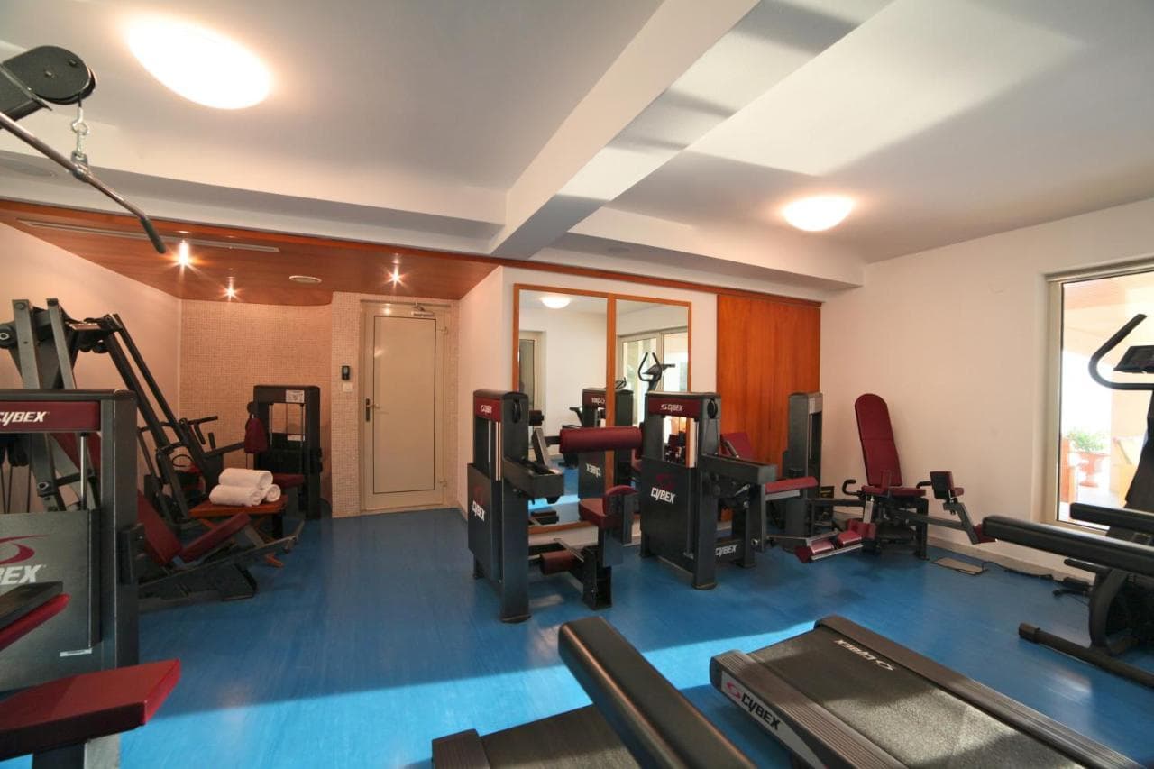 Villa in Sveti Stefan - Photo 17