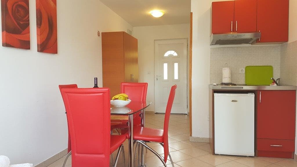 Apartment in Bijela - Photo 10