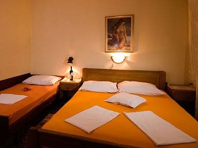 triple-room