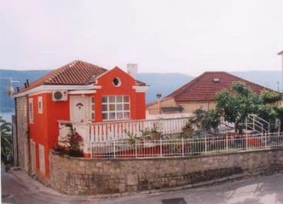 Apart. Velovic.jpg