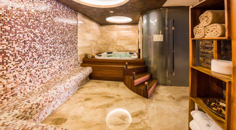 Hotel in Kotor - Photo 11