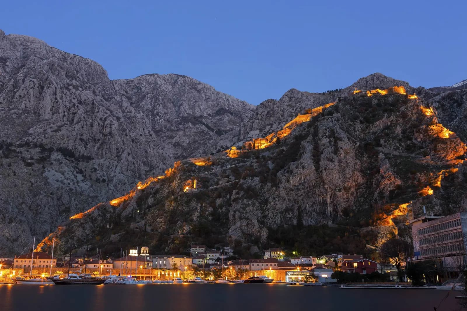 Murallas de Kotor