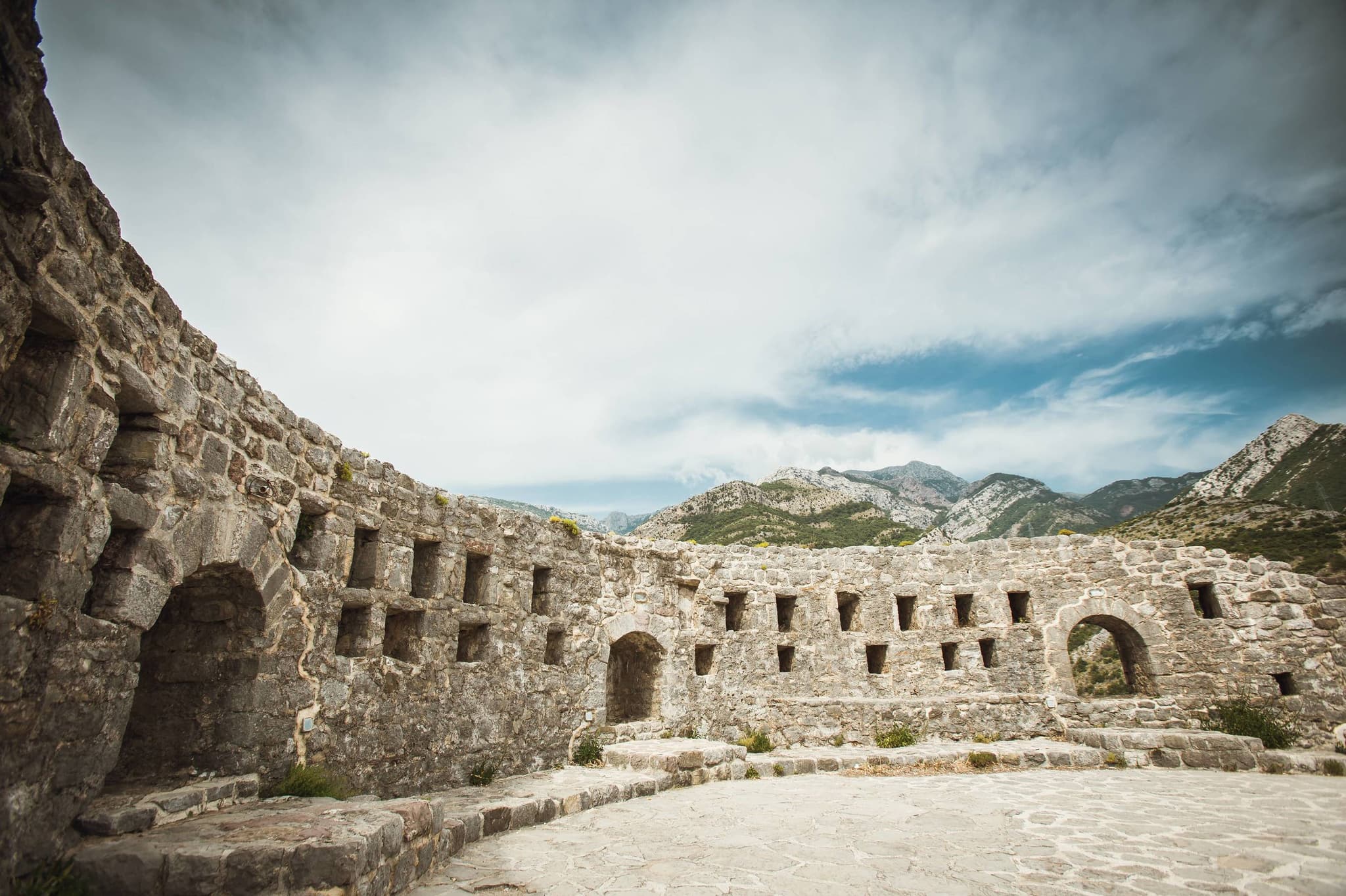 Künstlerische und archäologische Schätze Montenegros