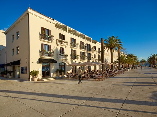 hotel-pine